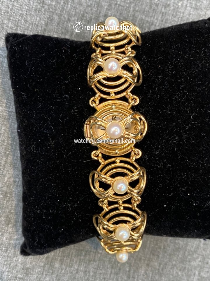 Jaeger-LeCoultre Womens watch Manual winding Yellow gold LeCoultre Bracelet Watch 2