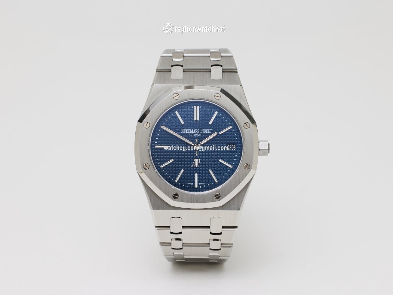 Audemars Piguet Royal Oak Jumbo Mens watch Unisex Automatic Steel 15202ST.OO.1240ST.01 2