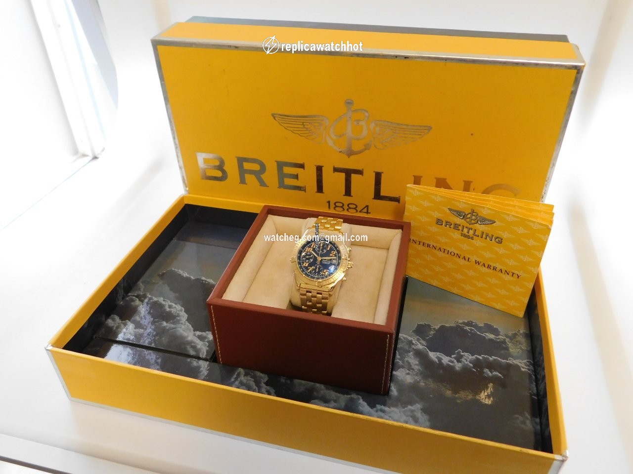 Breitling Chronomat Mens watch Unisex Automatic Yellow gold K 13352 2