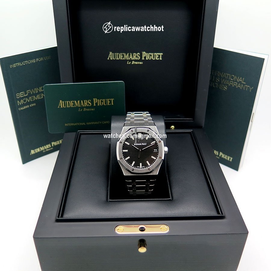 Audemars Piguet Royal Oak Mens watch Unisex Automatic Steel 15500ST 2