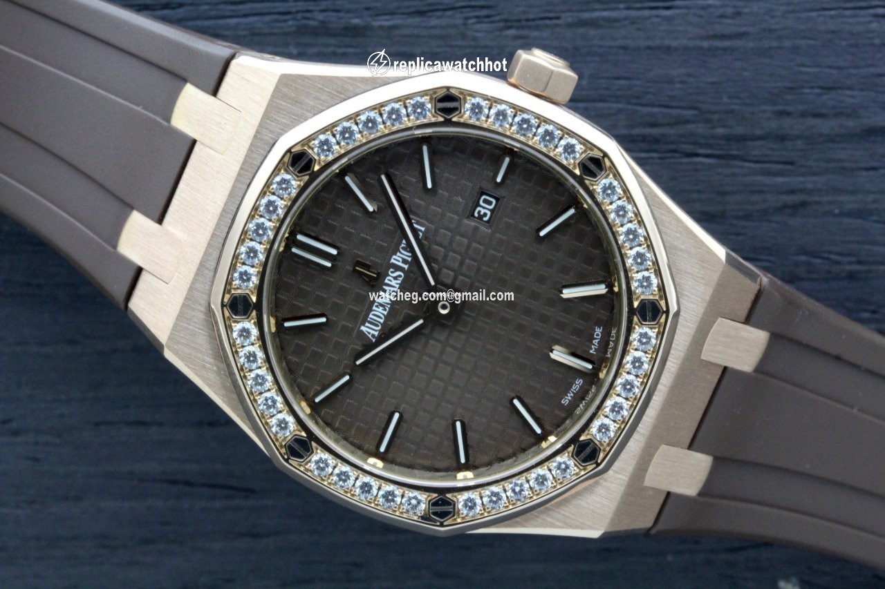 Audemars Piguet Royal Oak Lady Quartz Rose gold 67651OR 2