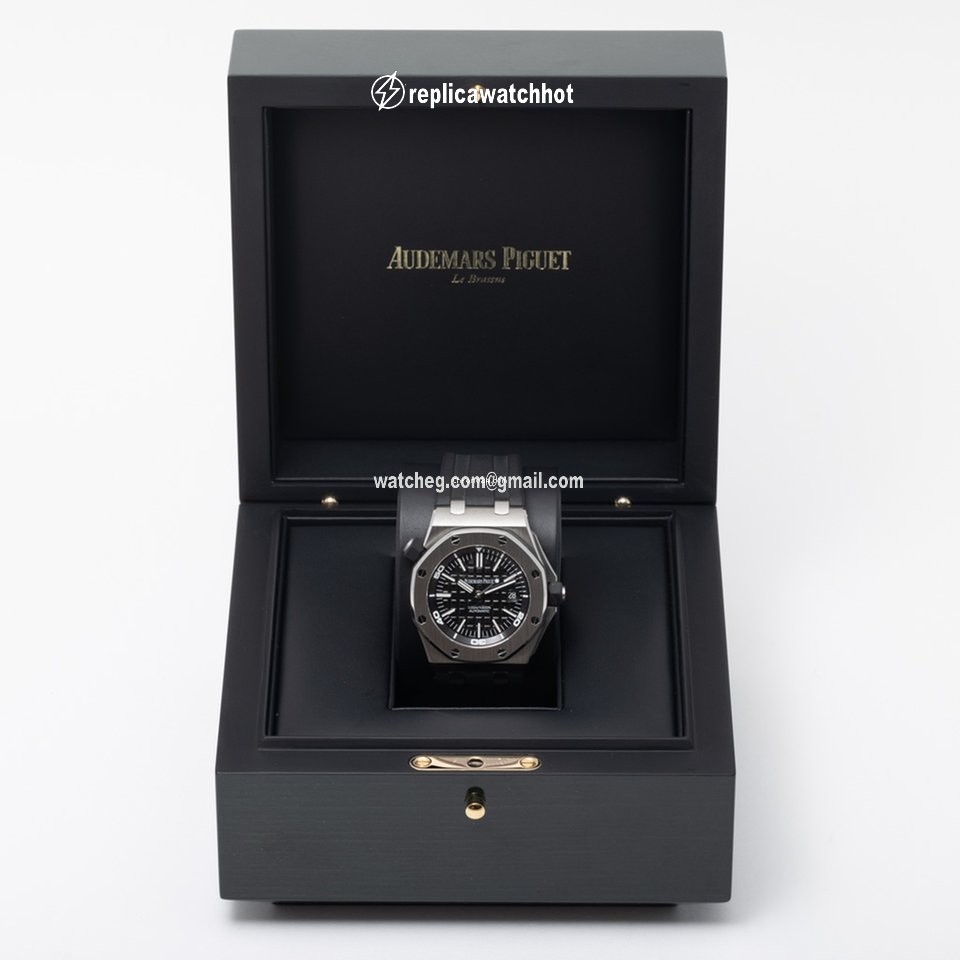 Audemars Piguet Royal Oak Offshore Diver Mens watch Unisex Automatic Steel 15703ST.OO.A002CA.01 2
