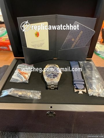 Vacheron Constantin Overseas Mens watch Unisex Automatic White gold 4300V 120G-B945 2