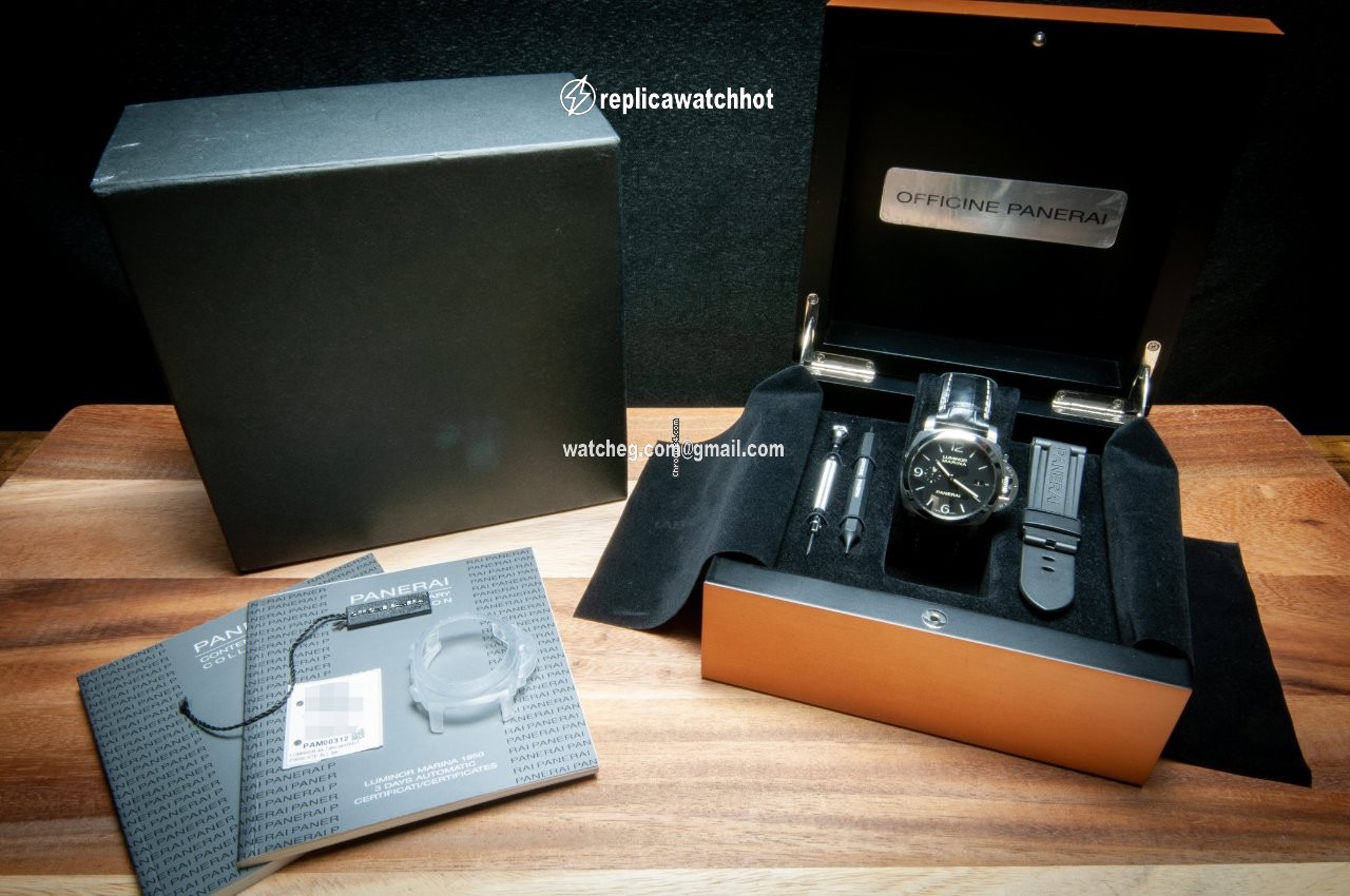 Panerai Luminor Marina 1950 3 Days Automatic Mens watch Unisex Automatic Steel PAM 00312 2