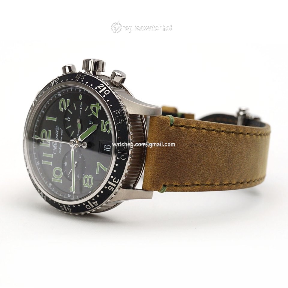 Breguet Type XX - XXI - XXII Mens watch Unisex Automatic Titanium 3815TI HM 3ZU 2