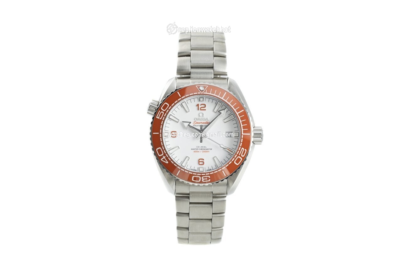 Omega Seamaster Planet Ocean Mens watch Unisex Automatic Steel 215.30.44.21.04.001 2
