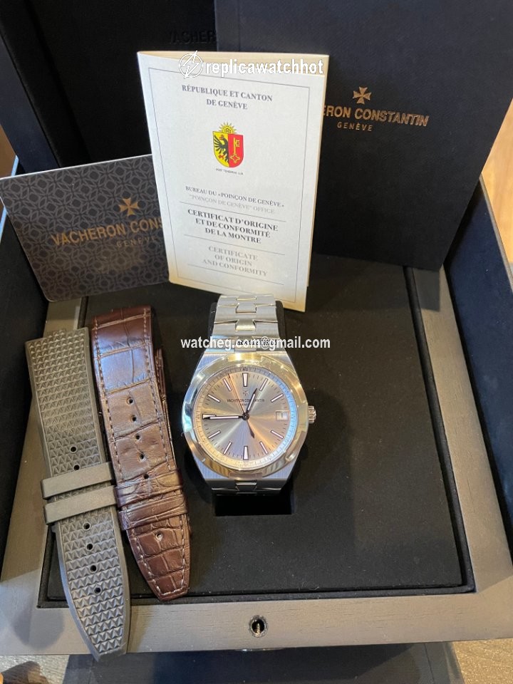 Vacheron Constantin Overseas Mens watch Unisex Automatic Steel 4500V 110A-B126 2