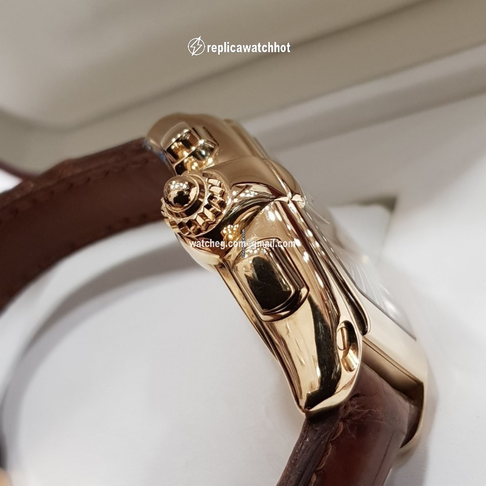 Cartier Roadster Mens watch Unisex Automatic Yellow gold 2619 2