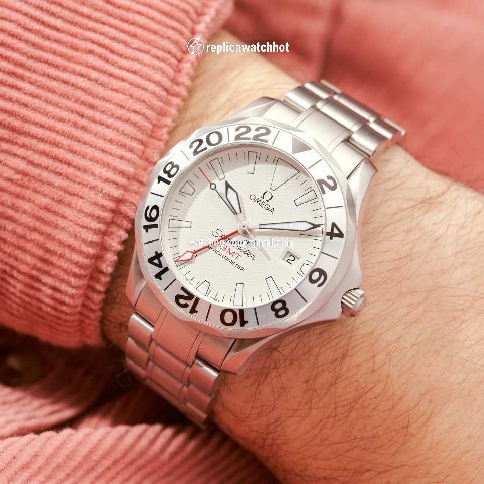 Omega Seamaster Diver 300 M Mens watch Unisex Automatic Steel 2538.20.00 2