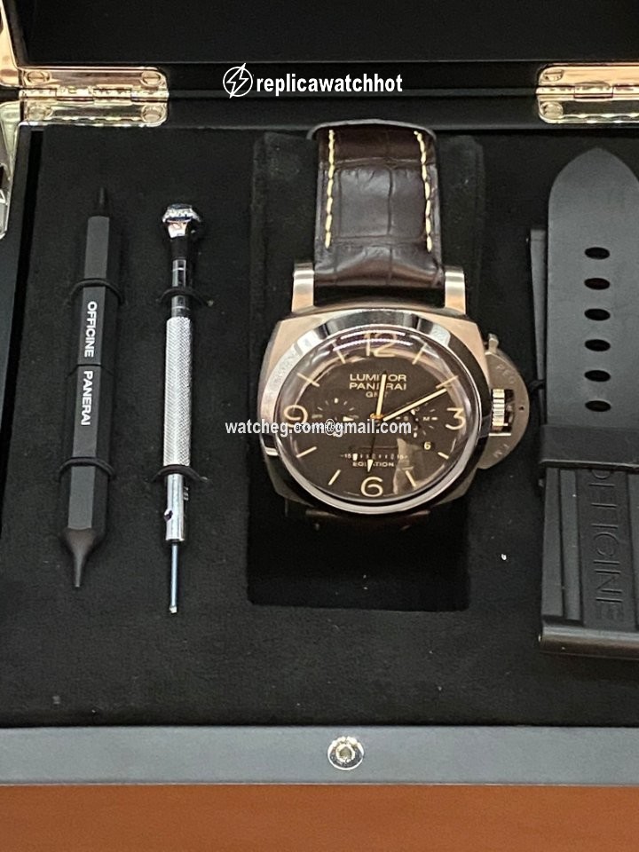 Panerai Luminor 1950 8 Days GMT Mens watch Unisex Manual winding Titanium PAM 00656 2