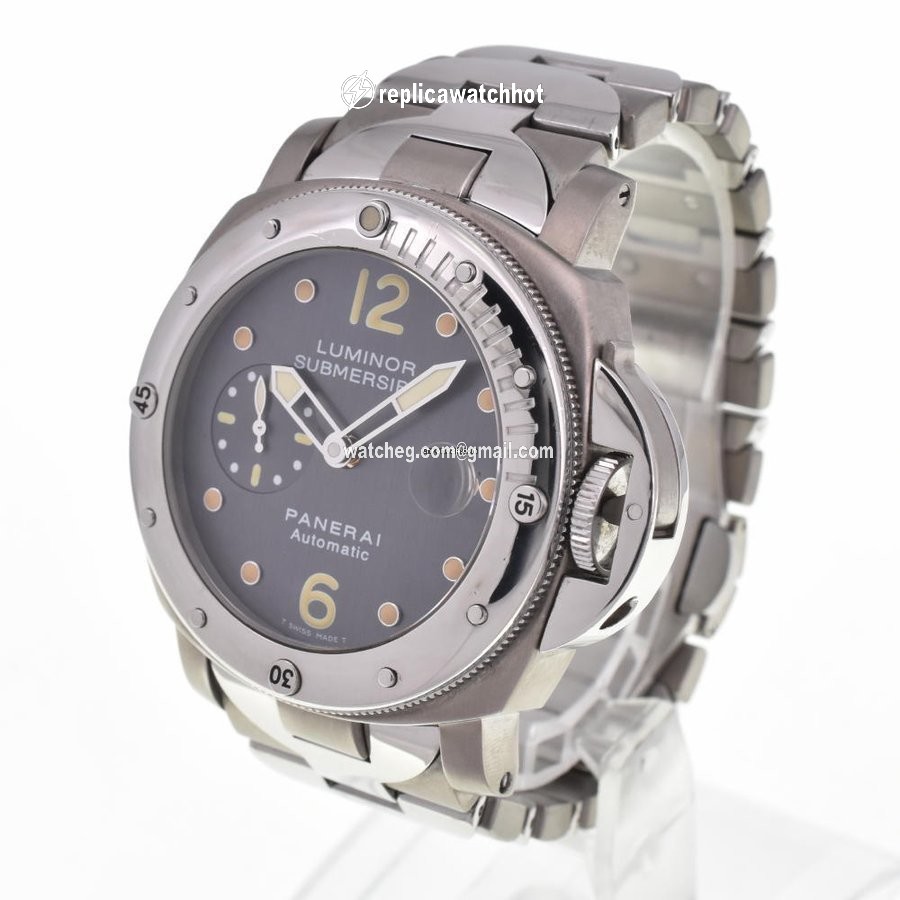 Panerai Luminor Submersible Mens watch Unisex Automatic Titanium PAM00170 2