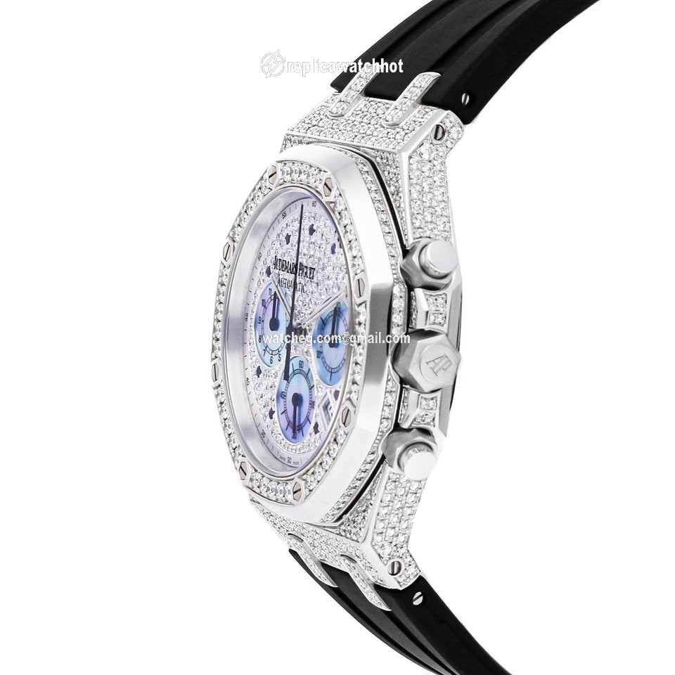 Audemars Piguet Royal Oak Chronograph Mens watch Unisex Automatic White gold 26068BC.ZZ.D002CR.01 2