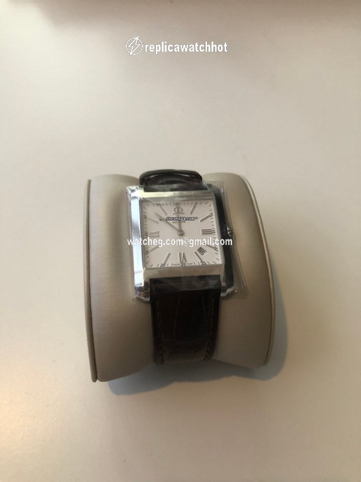 Baume & Mercier Hampton Mens watch Unisex Quartz M0A08677 2