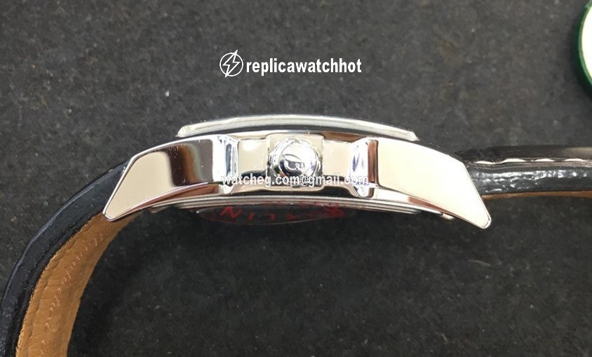 Breitling Bentley Flying B Mens watch Unisex Automatic Steel A 28362 2