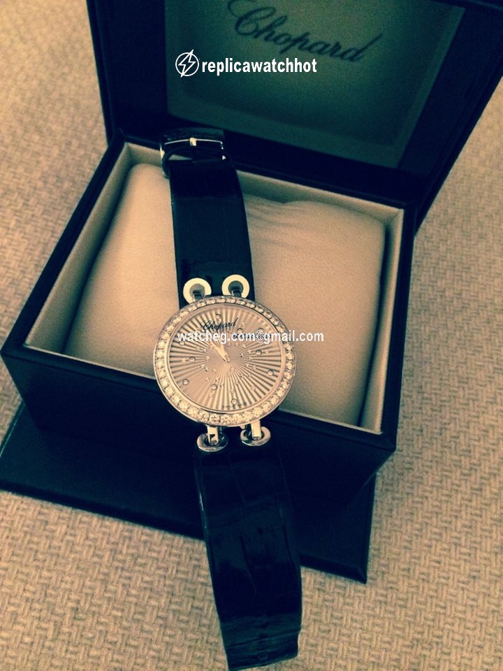 Chopard Womens watch Quartz White gold 1676284 4236 2