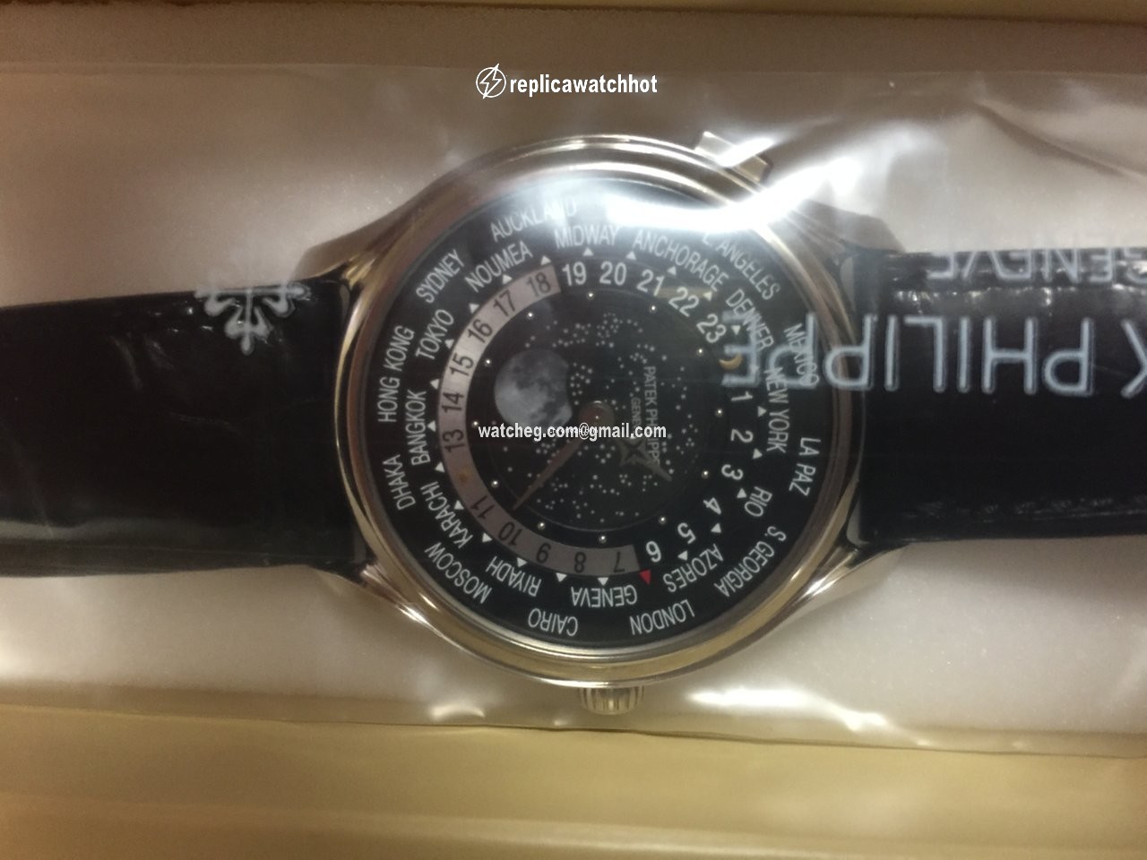 Patek Philippe World Time Mens watch Unisex Automatic White gold 5575G 5575G-001 2