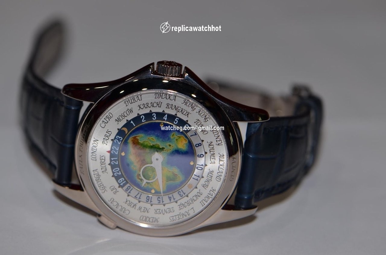Patek Philippe World Time Mens watch Unisex Automatic White gold 5131G 2