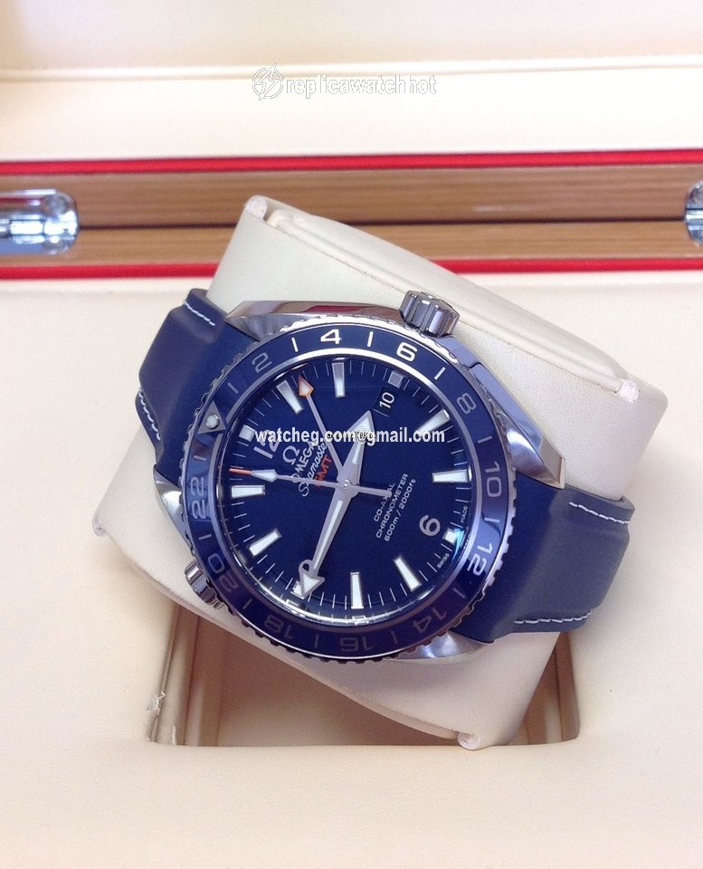 Omega Seamaster Planet Ocean Mens watch Unisex Automatic Titanium 232.92.44.22.03.001 2