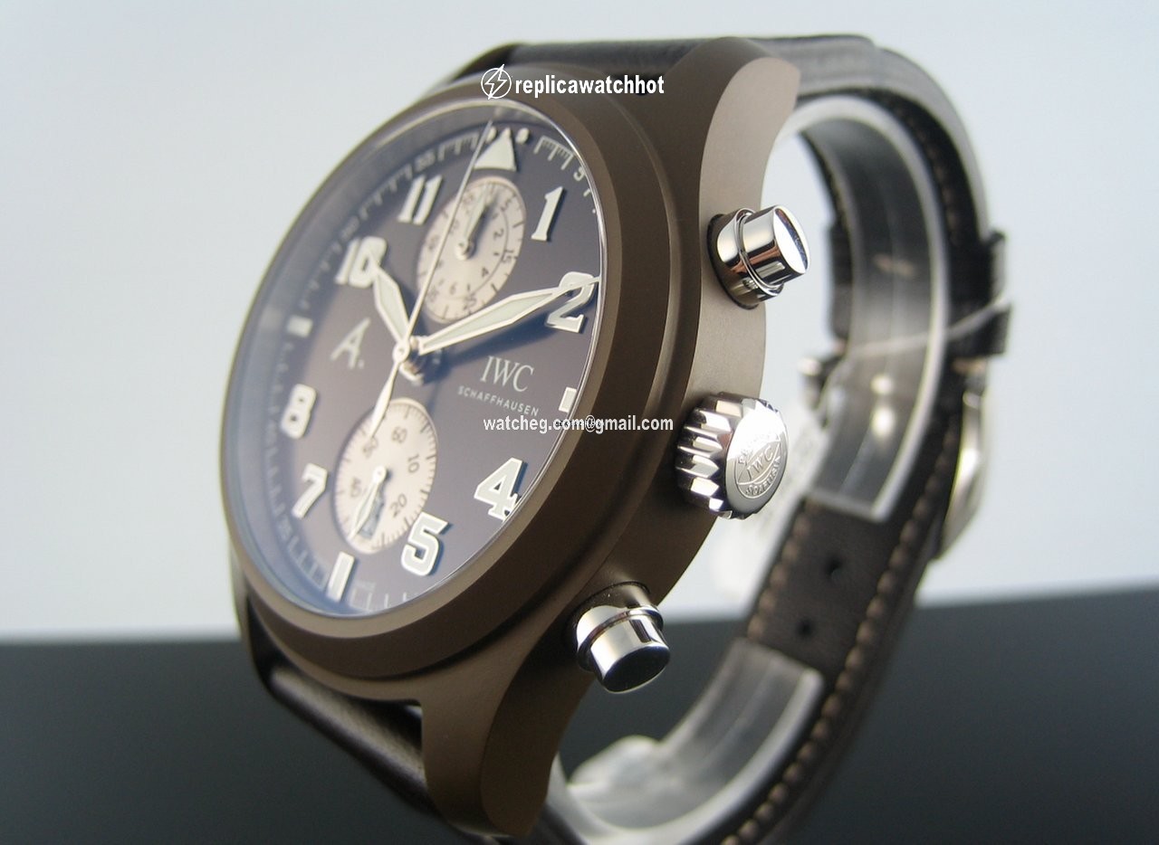IWC Pilot Chronograph Mens watch Unisex Automatic Ceramic IW388005 2