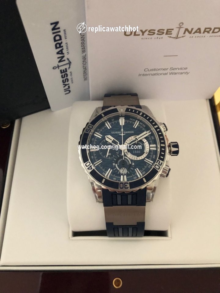 Ulysse Nardin Diver Chronograph Mens watch Unisex Automatic Steel 1503-151-3 93 2