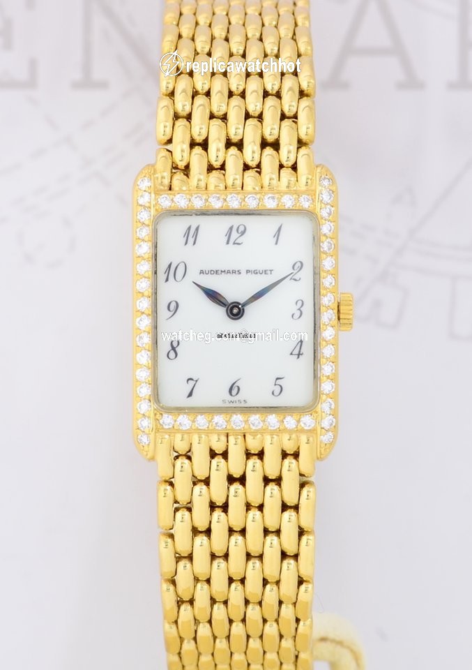 Audemars Piguet Womens watch Quartz Yellow gold C440 AP Gold 2