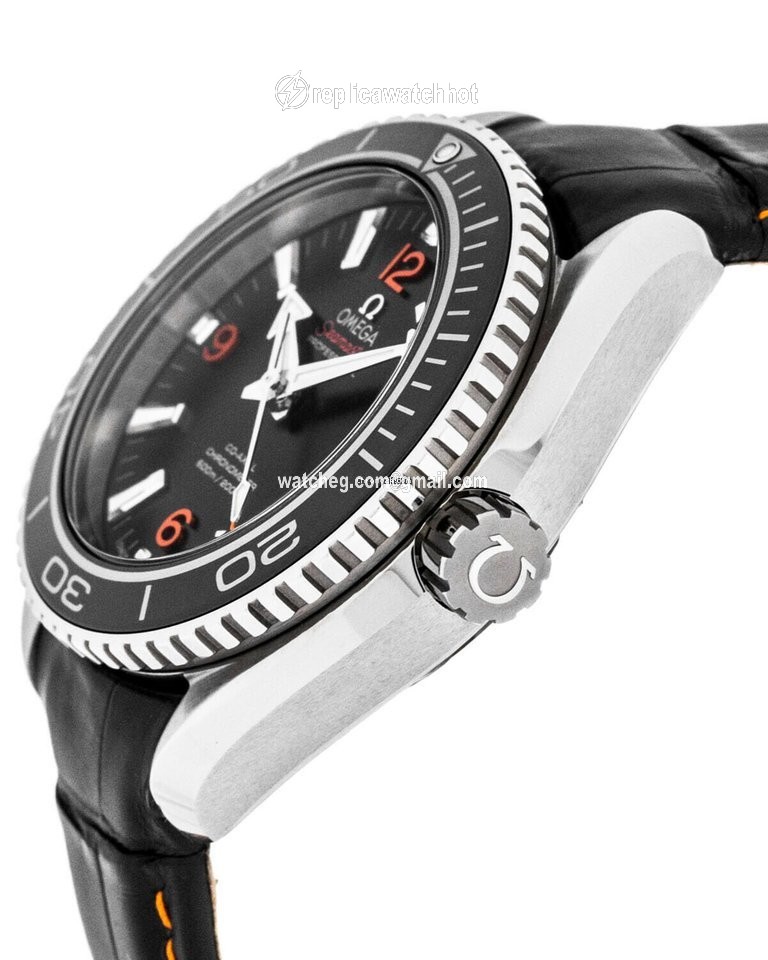 Omega Seamaster Planet Ocean Mens watch Unisex Automatic Steel 232.33.38.20.01.002 2