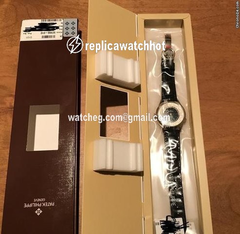 Patek Philippe World Time Mens watch Unisex Automatic White gold 5230G 2