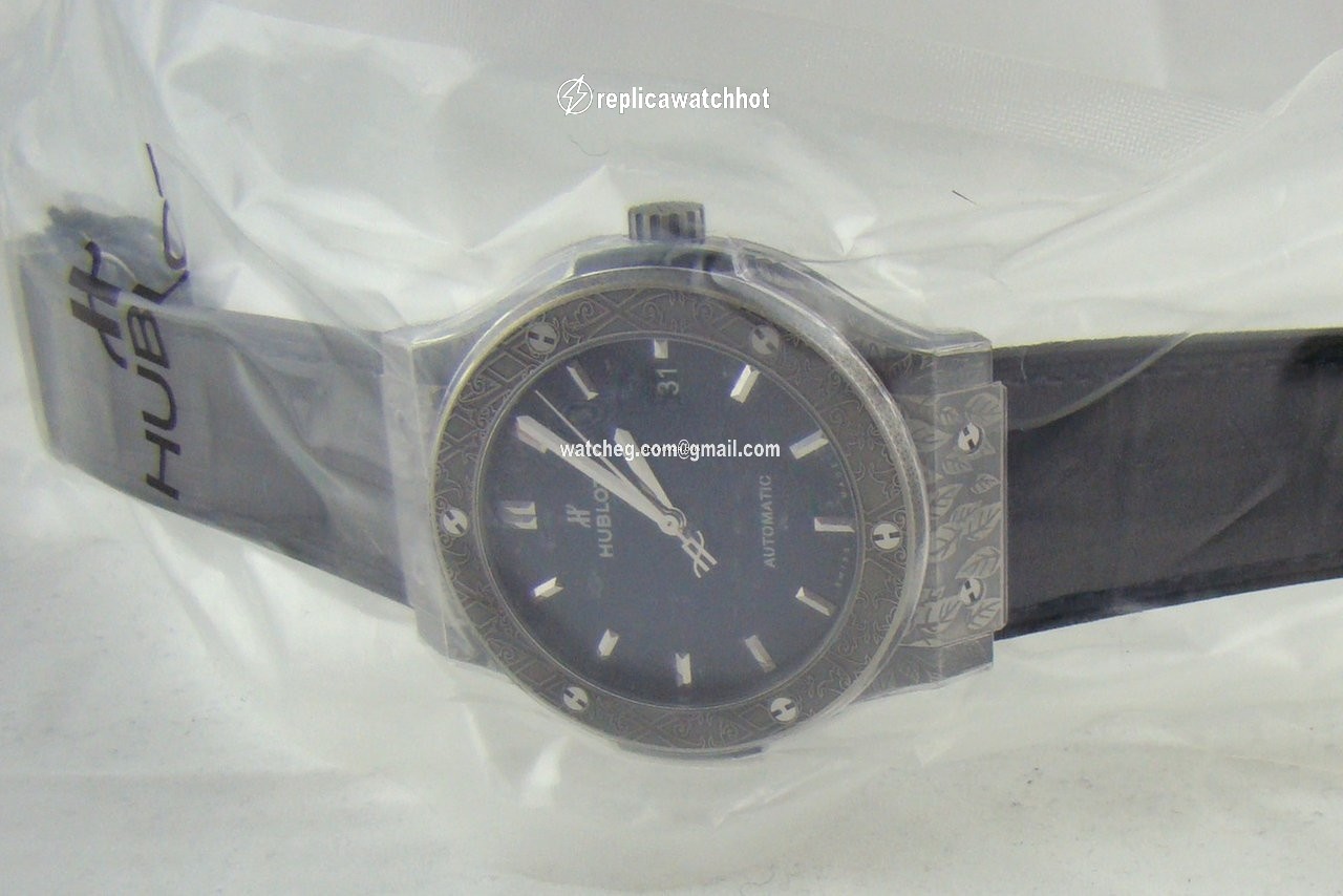 Hublot Classic Fusion 45, 42, 38, 33 mm Mens watch Unisex Automatic Tantalum 511.NX.6670.LR.OPX17 2