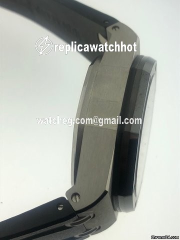 Audemars Piguet Royal Oak Offshore Tourbillon Chronograph Mens watch Unisex Titanium 26387IO.OO.D002CA.01 2