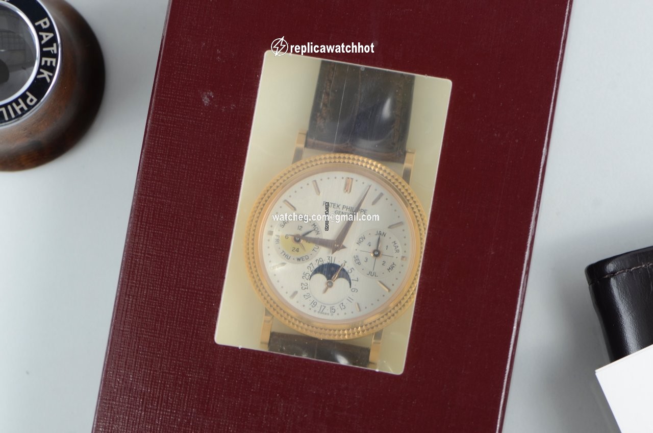 Patek Philippe Perpetual Calendar Mens watch Unisex Automatic Rose gold 5039r 2