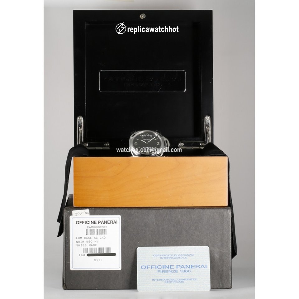 Panerai Luminor Base Manual winding Steel Pam 2 2