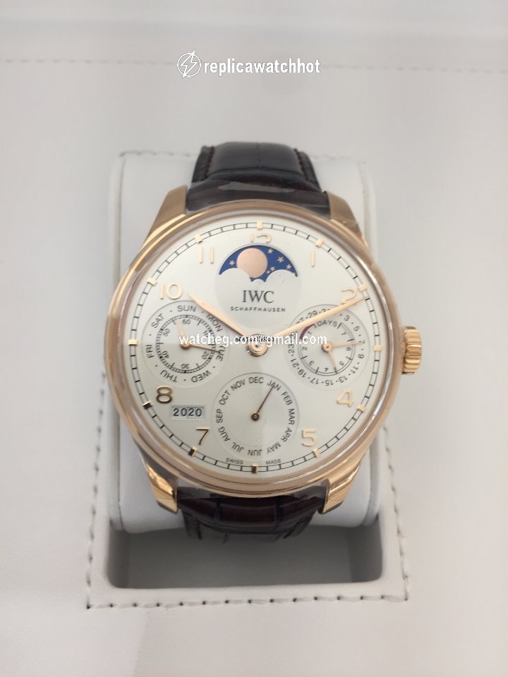 IWC Portuguese Perpetual Calendar Mens watch Unisex Automatic Rose gold IW503302 2