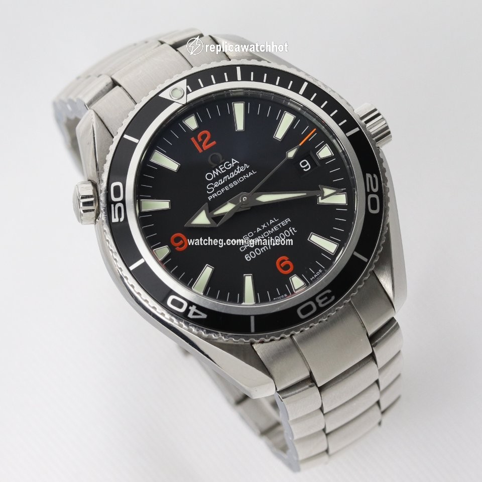 Omega Seamaster Planet Ocean Mens watch Unisex Automatic Steel 22015100 2