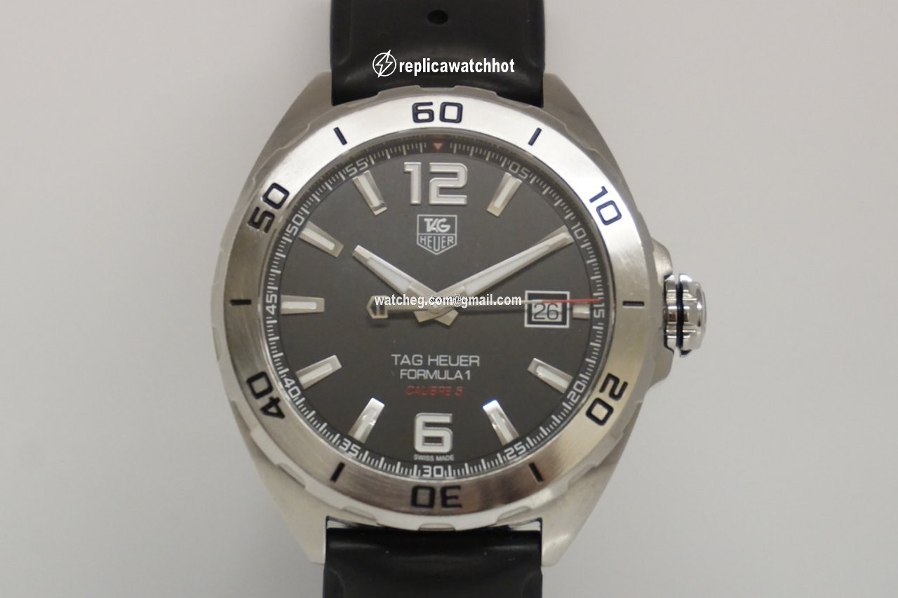 TAG Heuer Formula 1 Calibre 5 Mens watch Unisex Automatic Steel WAZ2113.FT8023 2