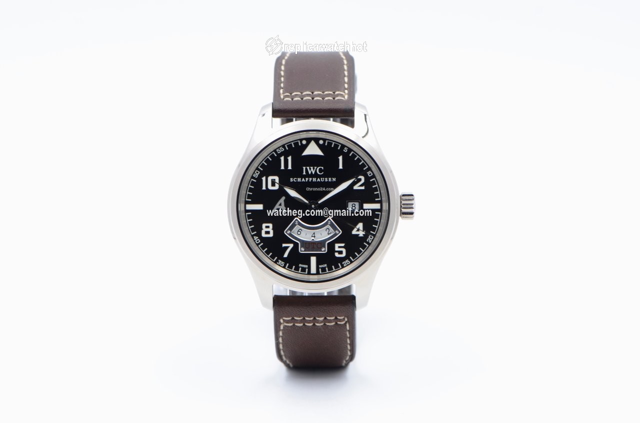 IWC Pilot Mens watch Unisex Automatic White gold IW326102 2