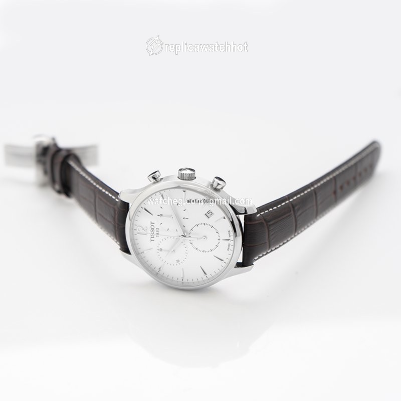 Tissot Tradition Mens watch Unisex Quartz Steel T063.617.16.037.00 2