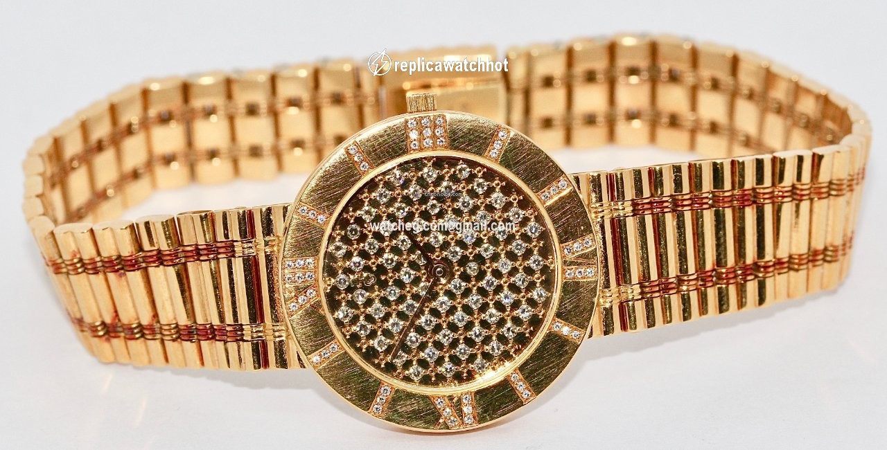 Corum Romvlvs Womens watch Quartz Yellow gold 50.221.65 2