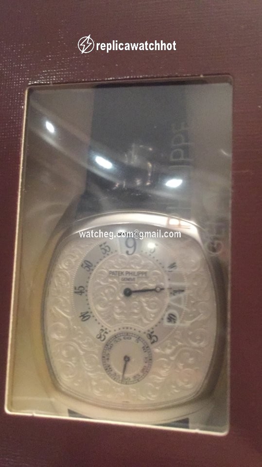 Patek Philippe 5275P-001 2