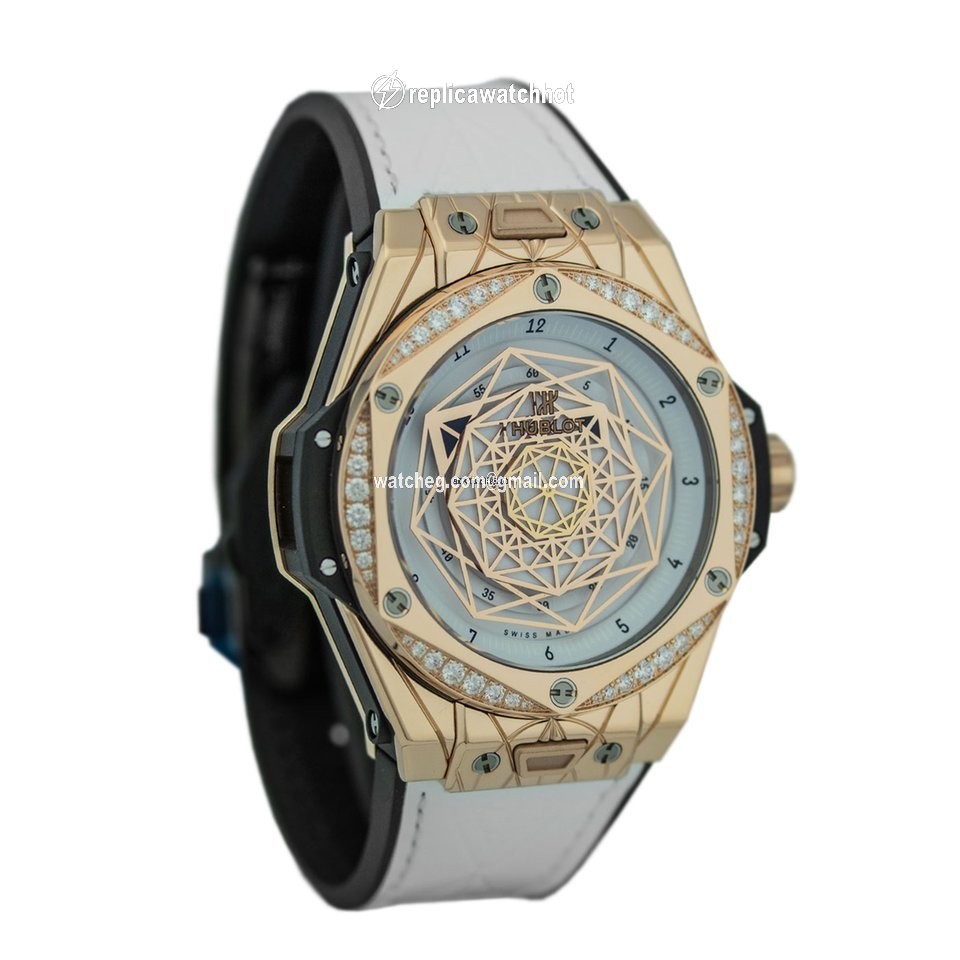 Hublot Big Bang Sang Bleu Mens watch Unisex Automatic Rose gold 465.OS.2028.VR.1204.MXM19 2