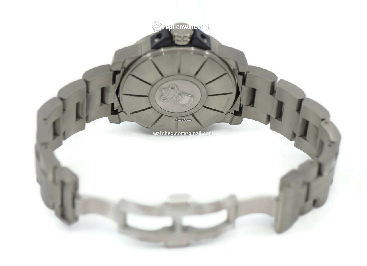 Corum Mens watch Unisex Automatic Titanium 60617.402801 2