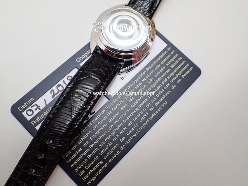Chopard Happy Spirit Womens watch Quartz White gold 207060-1001 2