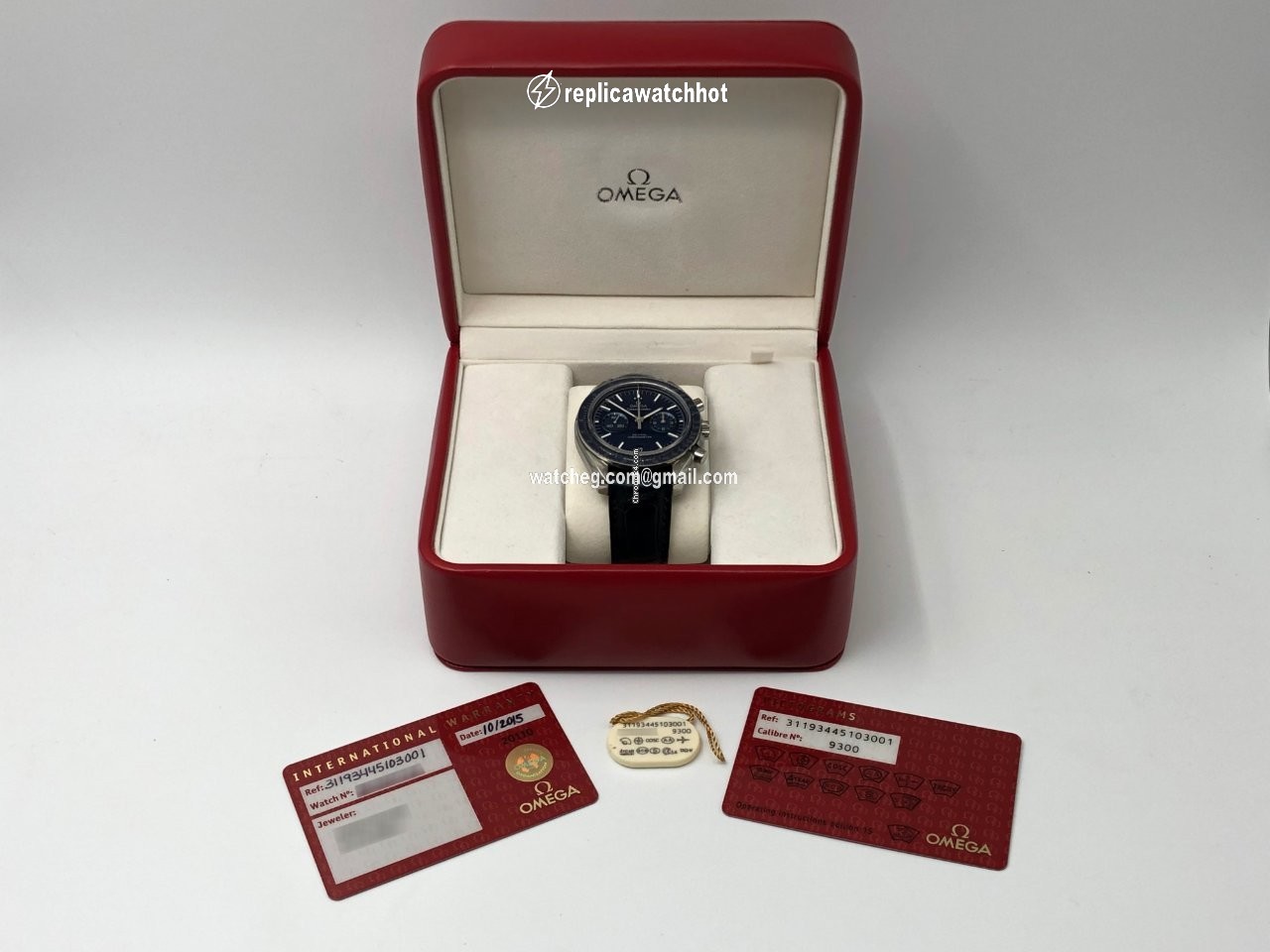 Omega Speedmaster Professional Moonwatch Mens watch Unisex Automatic Titanium 311.93.44.51.03.001 2