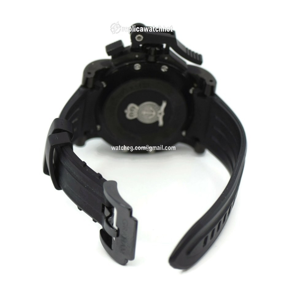 Graham Chronofighter Oversize Mens watch Unisex Automatic Steel 2OVEZ.B02B.K10B 2