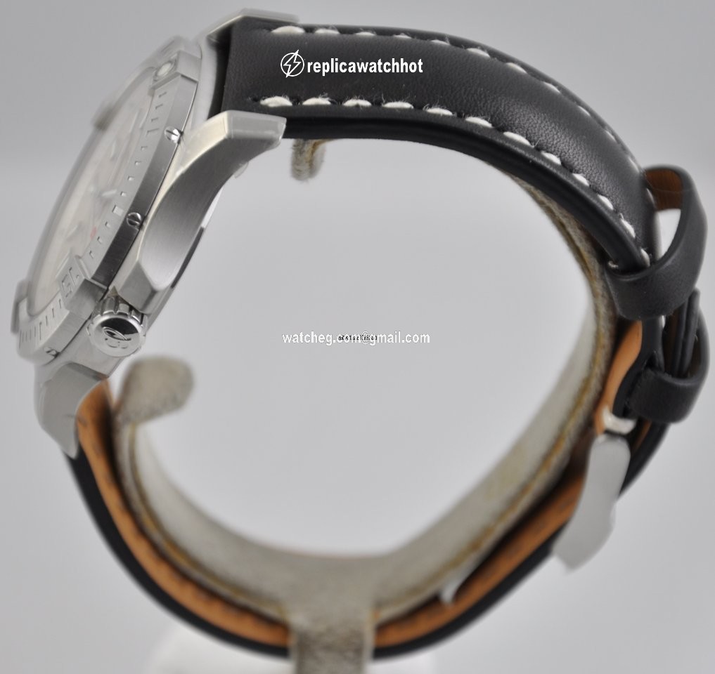Breitling Chronomat Colt Mens watch Unisex Automatic Steel A17313101G1X1 2