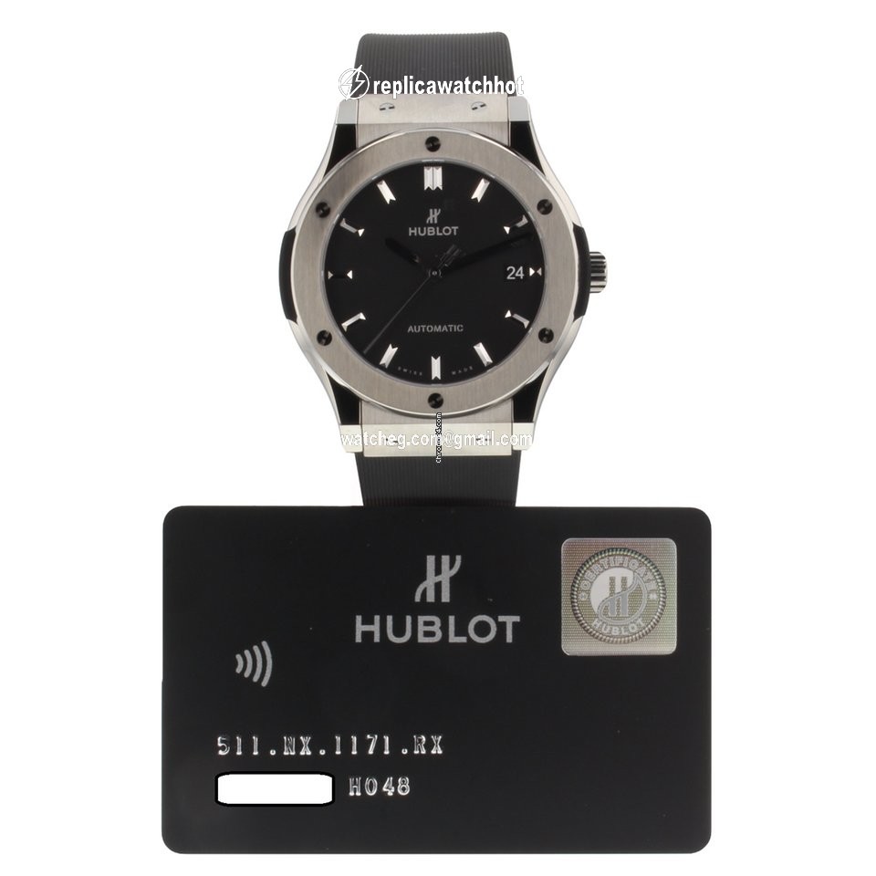 Hublot Classic Fusion 45, 42, 38, 33 mm Mens watch Unisex Automatic Titanium 511NX1171RX 2
