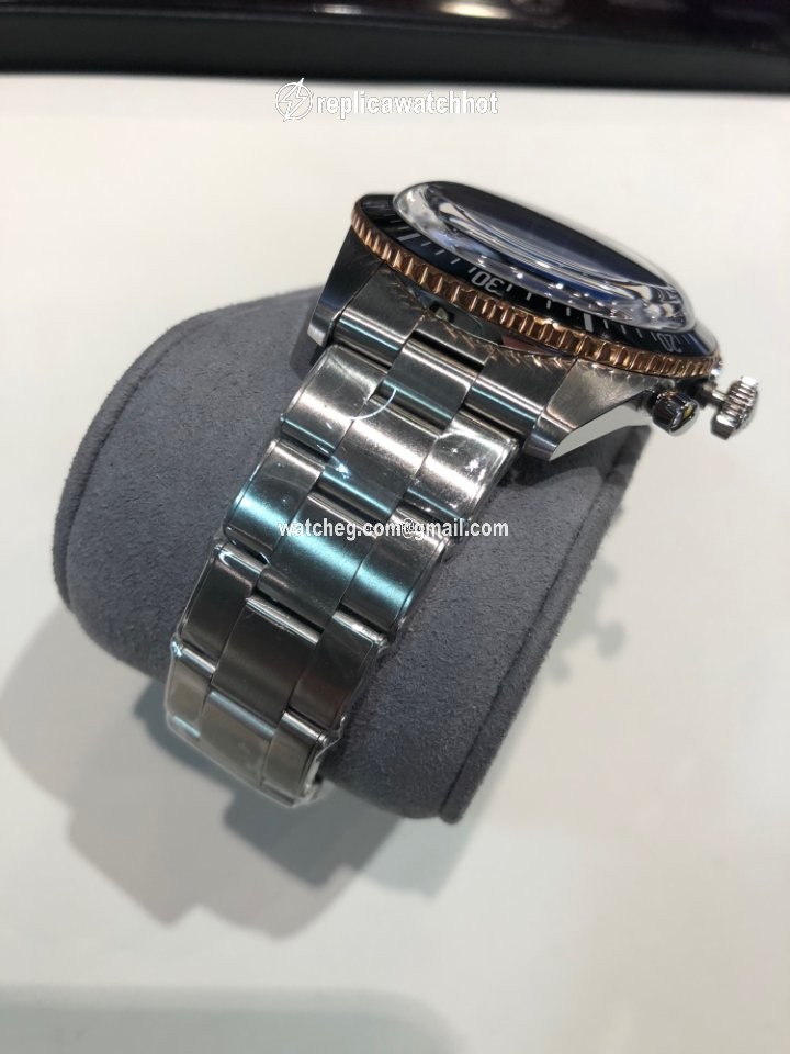 Oris Divers Sixty Five Mens watch Unisex Automatic Steel 01 771 7744 4354-07 8 2 1 18 2
