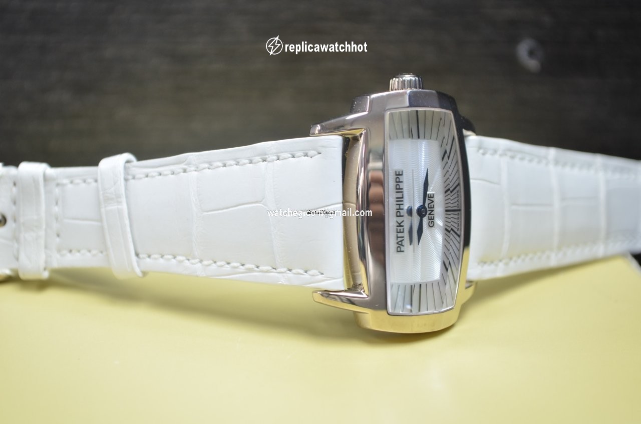 Patek Philippe Gondolo Womens watch Quartz White gold 4980g 2