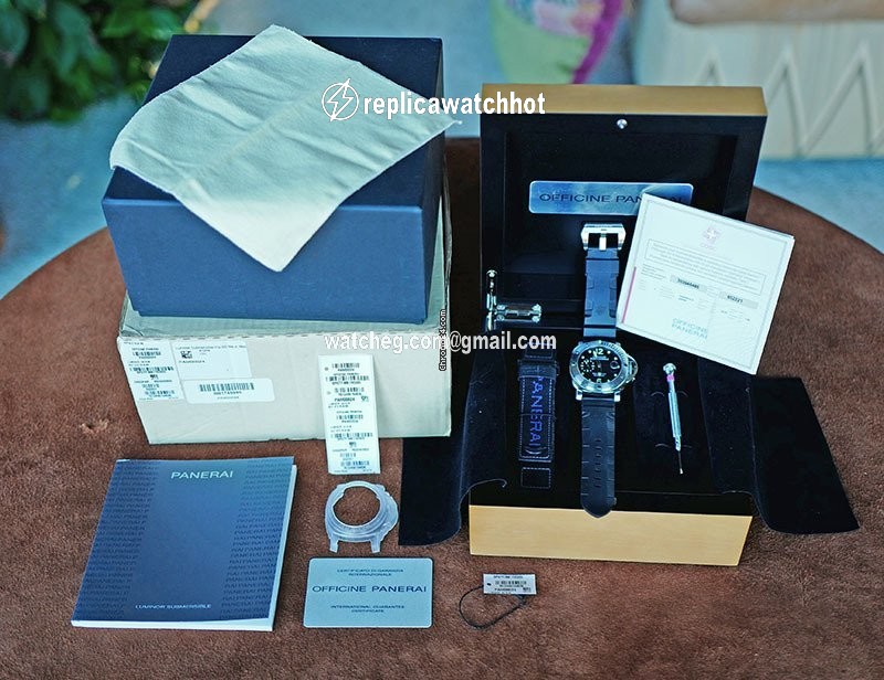 Panerai Luminor Submersible Automatic PAM 24 2