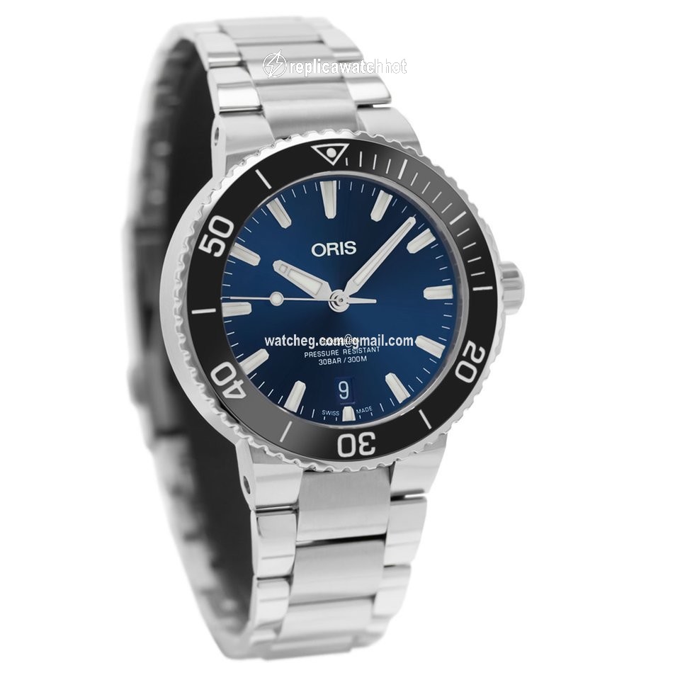 Oris Aquis Date Mens watch Unisex Automatic Steel 01 733 7732 4135-07 8 21 05PEB 2