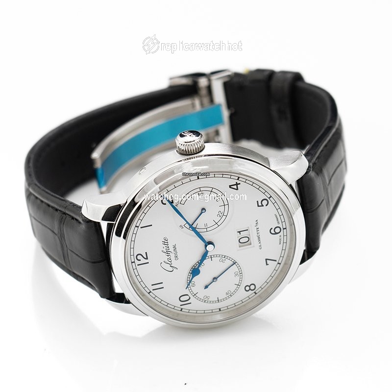 Glashtte Original Senator Observer Mens watch Unisex Automatic Steel 100-14-05-02-04 2